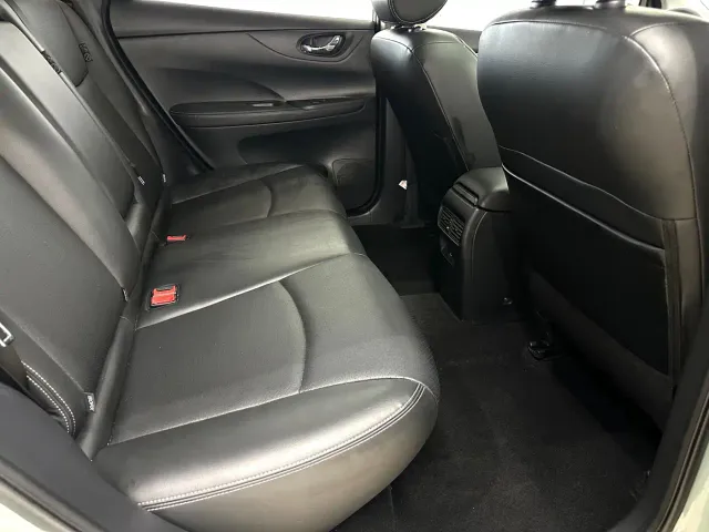 Nissan Tiida — Фото автомобиля 11