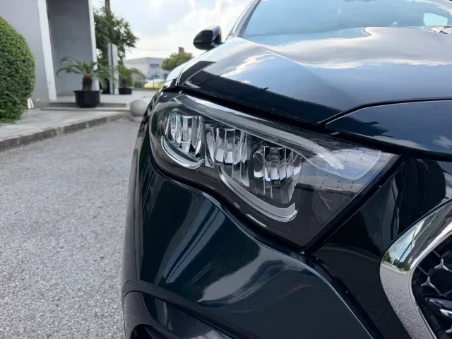 Mercedes-Benz E-Class — Фото автомобиля 6