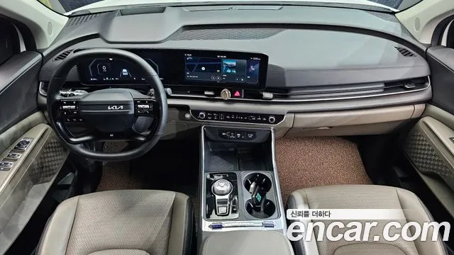 Kia Carnival Generation 4 — Фото автомобиля 7