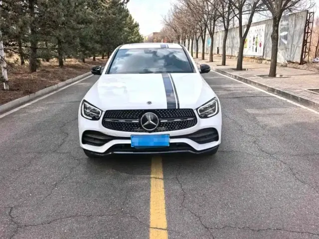 Mercedes-Benz GLC Coupe — Фото автомобиля 2