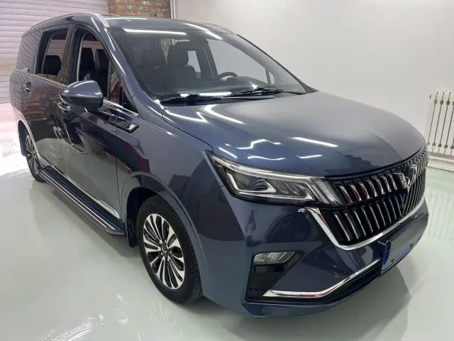 Wuling Jiachen — Фото автомобиля 3
