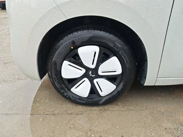 Wuling Hongguang Mini EV — Фото автомобиля 22