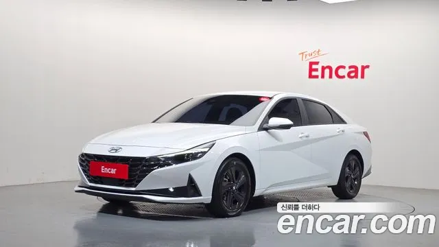 Фотография автомобиля — Hyundai Avante CN7