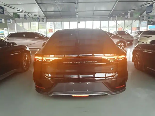 BYD Han — Фото автомобиля 5