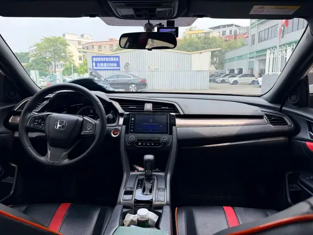 Honda Civic — Фото автомобиля 13