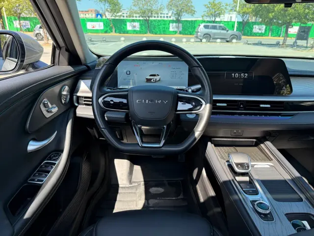 Chery Arrizo 8 — Фото автомобиля 12