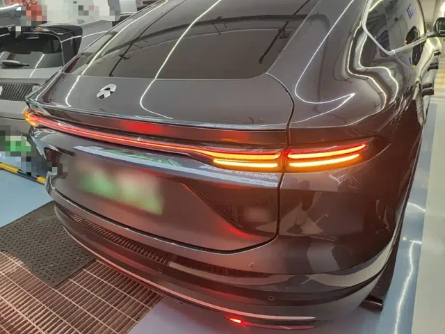 Nio EC6 — Фото автомобиля 5