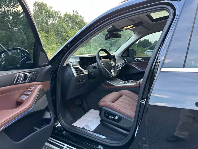 BMW X7 — Фото автомобиля 5