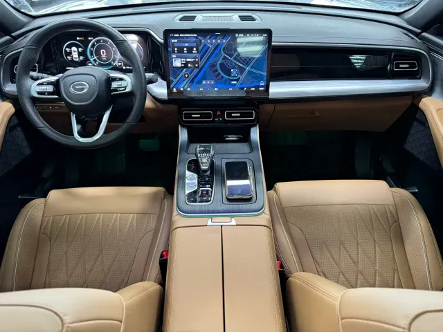 GAC Trumpchi GS8 — Фото автомобиля 6