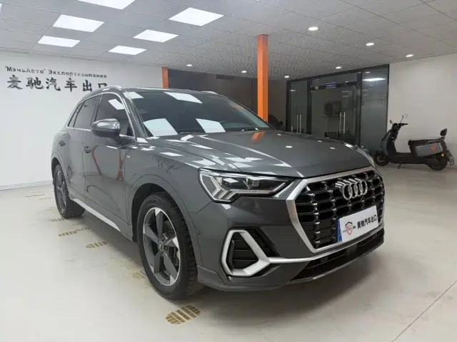 Audi Q3 — Фото автомобиля 3
