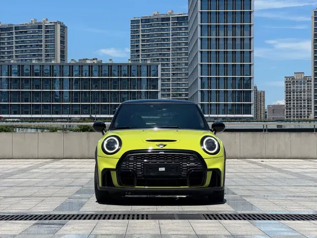 MINI Hatch — Фото автомобиля 2