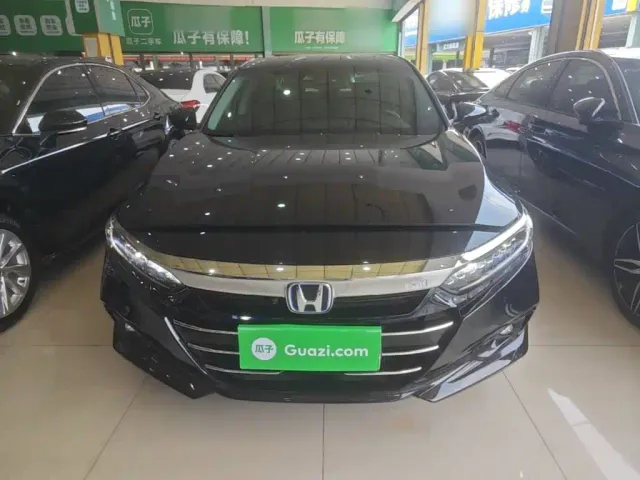 Honda Accord — Фото автомобиля 2