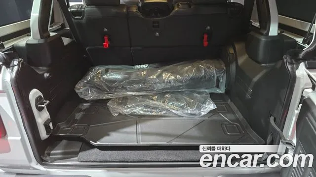Jeep Wrangler Wrangler (JL) — Фото автомобиля 15