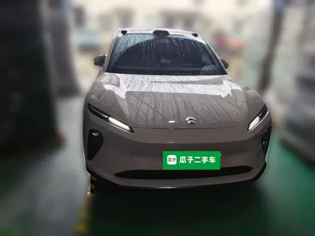 Nio ET5 — Фото автомобиля 2