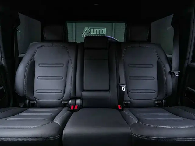 Mercedes-Benz G-Class — Фото автомобиля 13