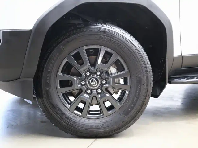 Toyota Prado — Фото автомобиля 27
