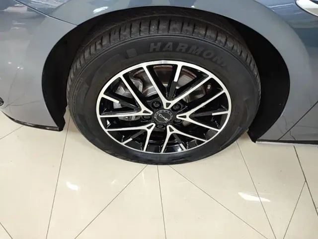 BYD Seal — Фото автомобиля 22