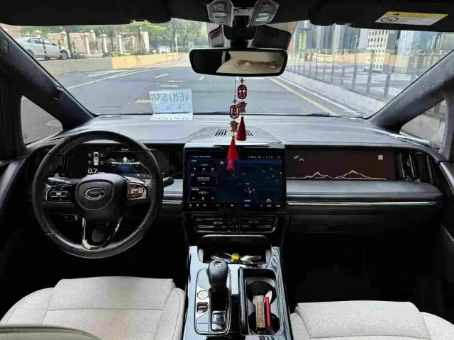 GAC Trumpchi M8 — Фото автомобиля 7