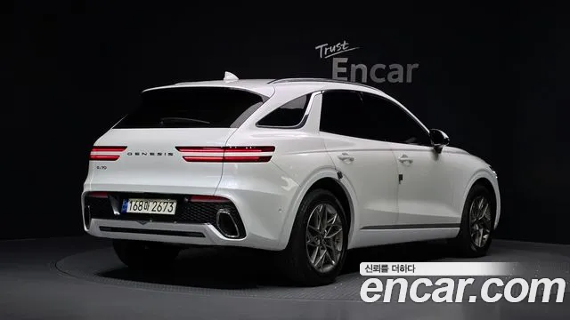 Genesis GV70 — Фото автомобиля 2