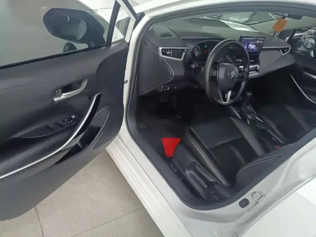 Toyota Corolla — Фото автомобиля 15