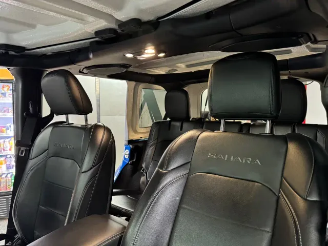 Jeep Wrangler 4xe — Фото автомобиля 9