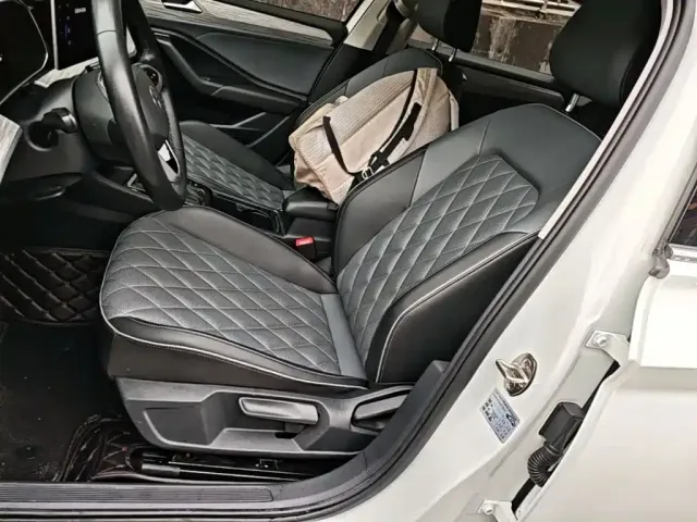 Volkswagen Sagitar — Фото автомобиля 14