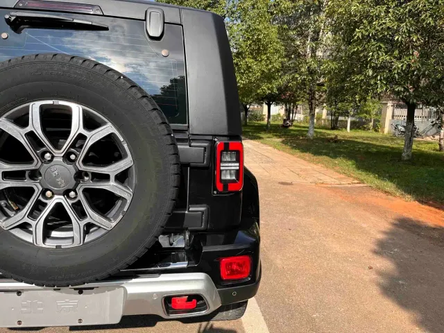 BAIC BJ40 — Фото автомобиля 11