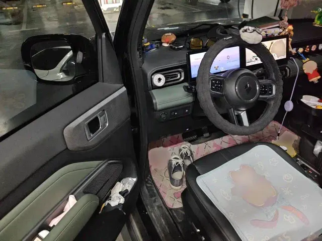 Baojun Yep — Фото автомобиля 17