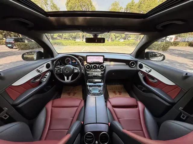 Mercedes-Benz GLC Coupe — Фото автомобиля 12