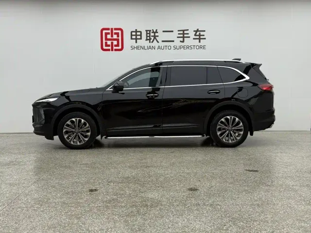 Buick Envision Plus — Фото автомобиля 3