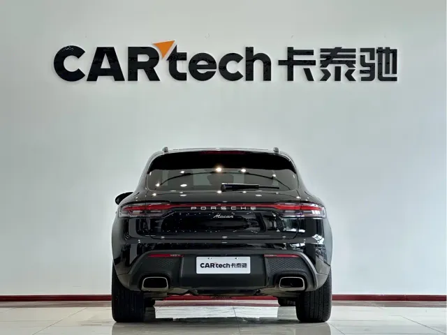 Porsche Macan — Фото автомобиля 23