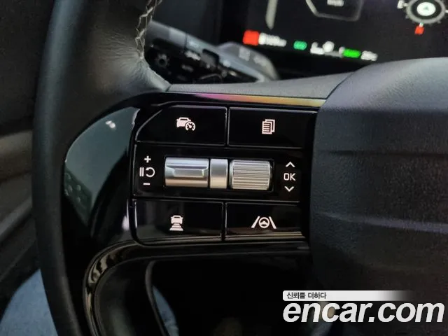 Kia Carnival Generation 4 — Фото автомобиля 10