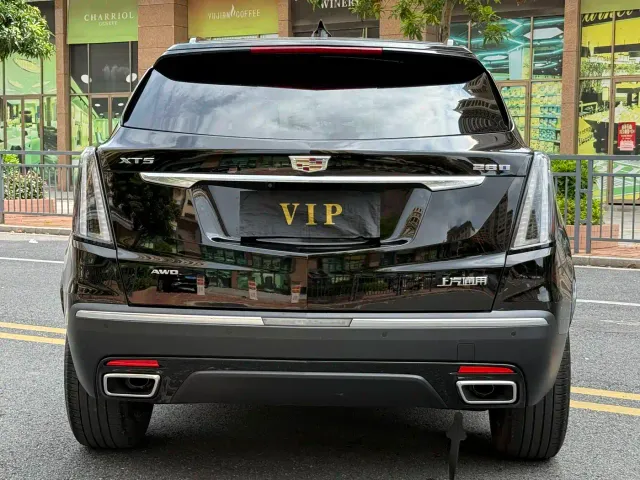 Cadillac XT5 — Фото автомобиля 5
