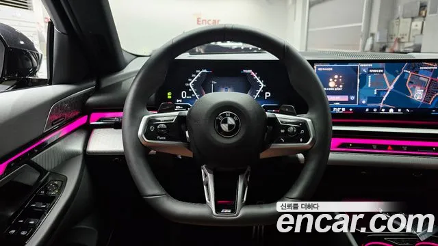 BMW 5-Series 5 серия (G60) 530i xDrive M Sport Pro Special Edition — Фото автомобиля 12