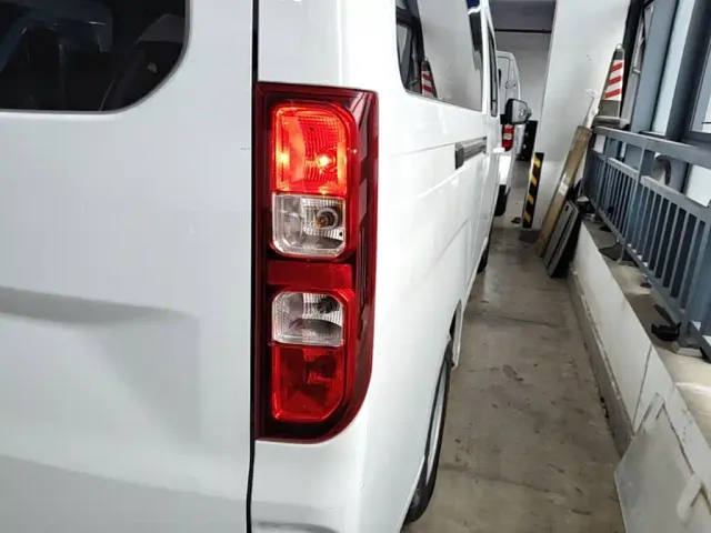 Wuling Yangguang — Фото автомобиля 23