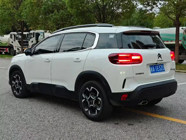 Citroen Tianyi C5 AIRCROSS — Фото автомобиля 9