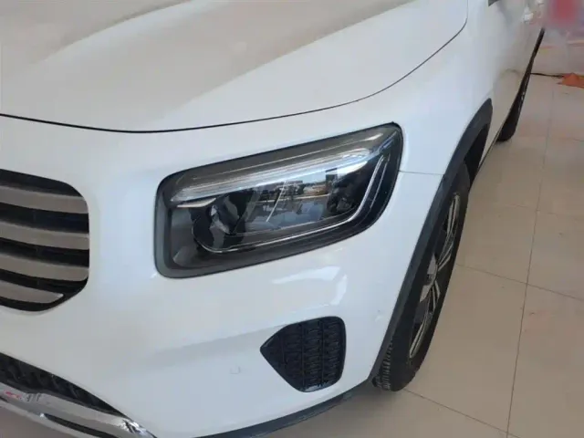Mercedes-Benz GLB-Class — Фото автомобиля 23
