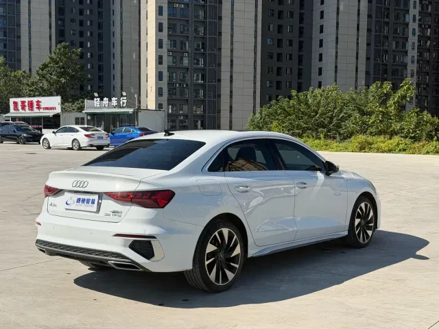 Audi A3 — Фото автомобиля 4