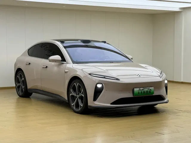Nio ET5 — Фото автомобиля 4