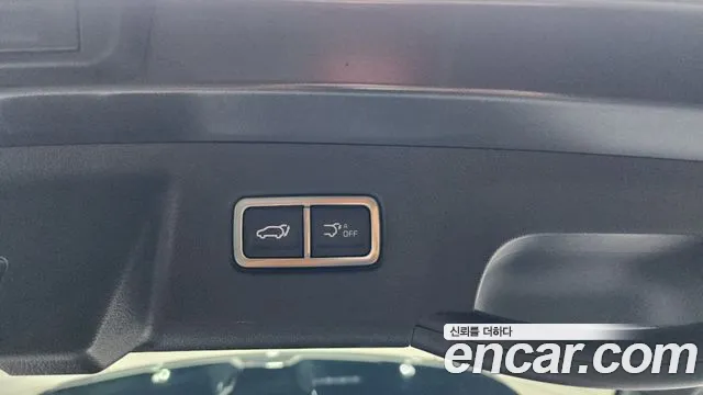 Kia Sorento Новый Sorento 4 поколение Бензин 2.5T 2WD — Фото автомобиля 16