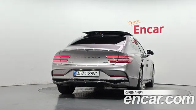 Genesis G80 Бензин 2.5 турбо AWD — Фото автомобиля 4