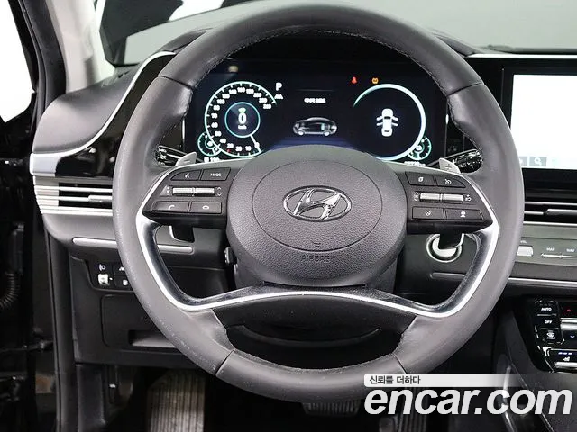 Hyundai Grandeur Exclusive — Фото автомобиля 8