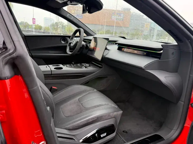 Lotus Emeya — Фото автомобиля 10