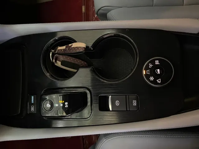 Nissan X-Trail — Фото автомобиля 10