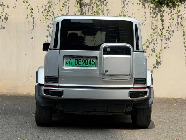 iCAR V23 — Фото автомобиля 5