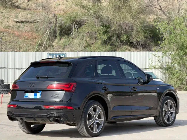 Audi Q5L — Фото автомобиля 6