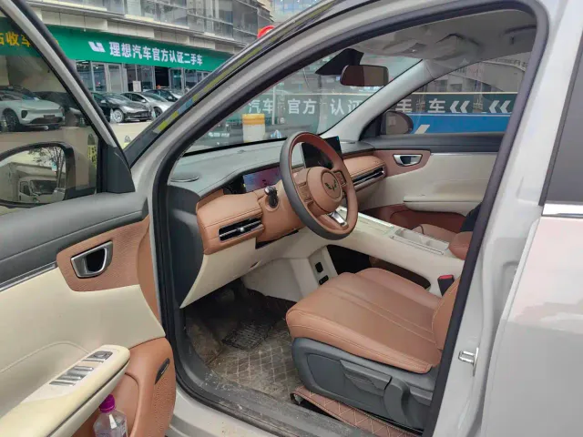 Wuling Bingo S — Фото автомобиля 8