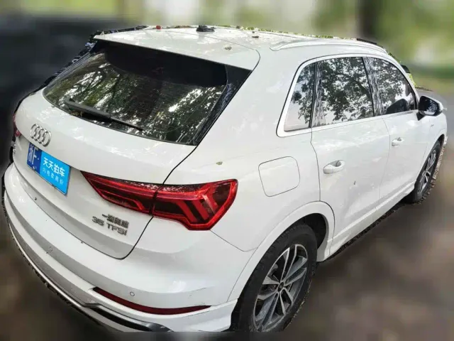 Audi Q3 — Фото автомобиля 5