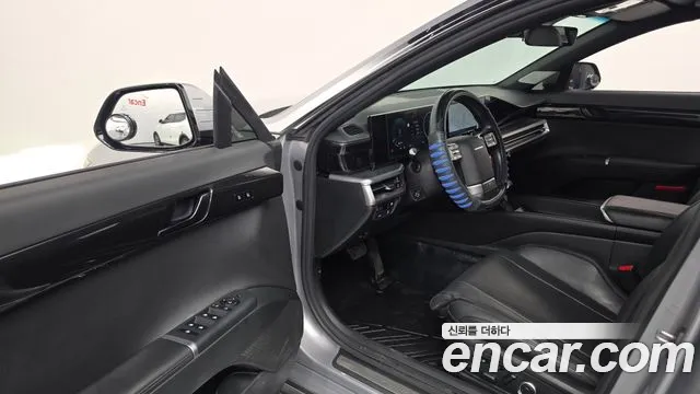 Hyundai Grandeur GN7 — Фото автомобиля 15