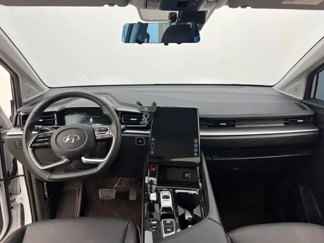 Hyundai Custo — Фото автомобиля 10